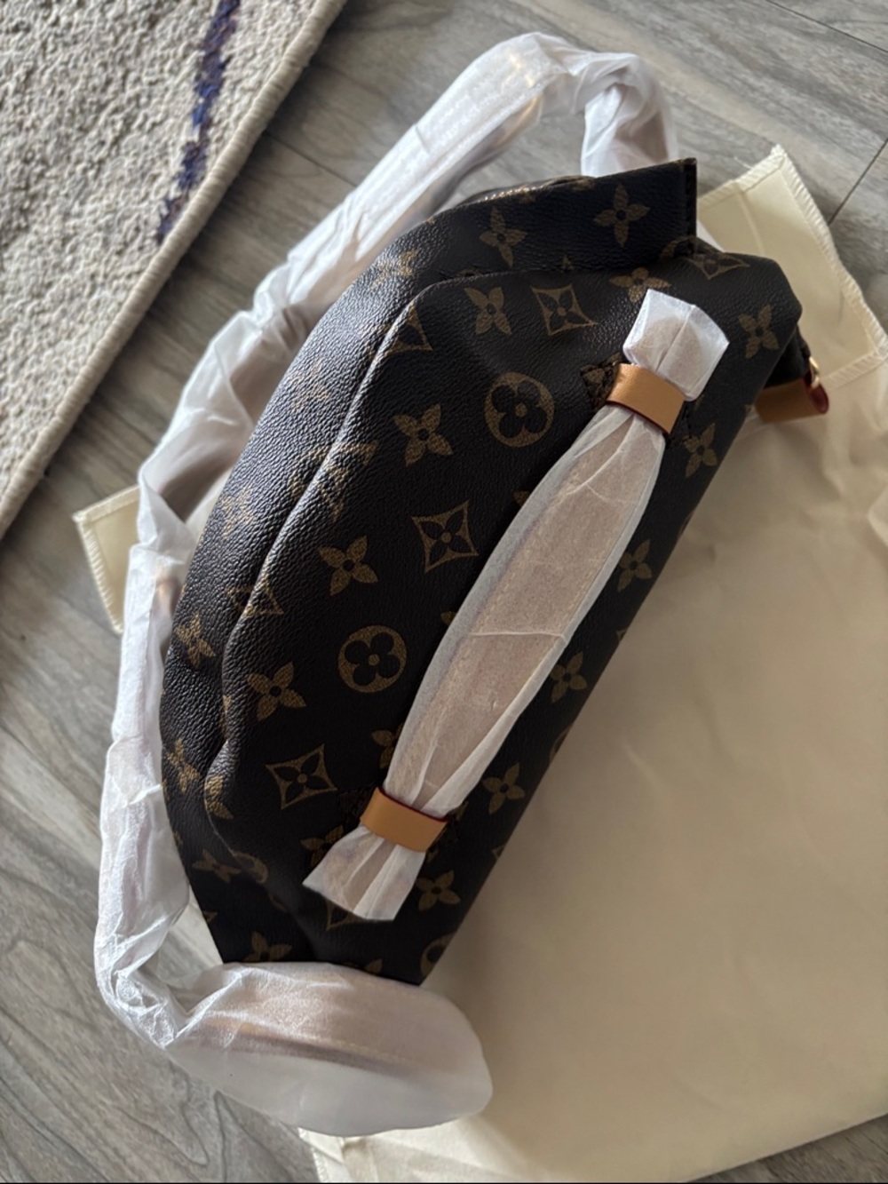 Louis Vuitton Monogram Canvas Fanny Pack Crossbody Bumbag in Brown and Tan - Picture 11 of 15